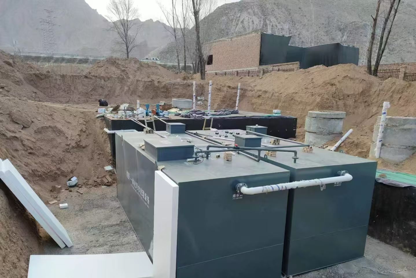 钟楼一体化污水处理设备
